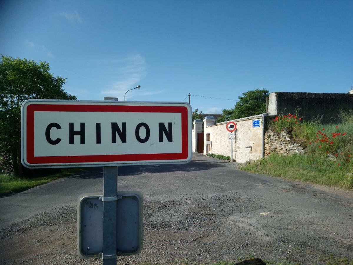La Douce France Trianon Villa Chinon Bagian luar foto