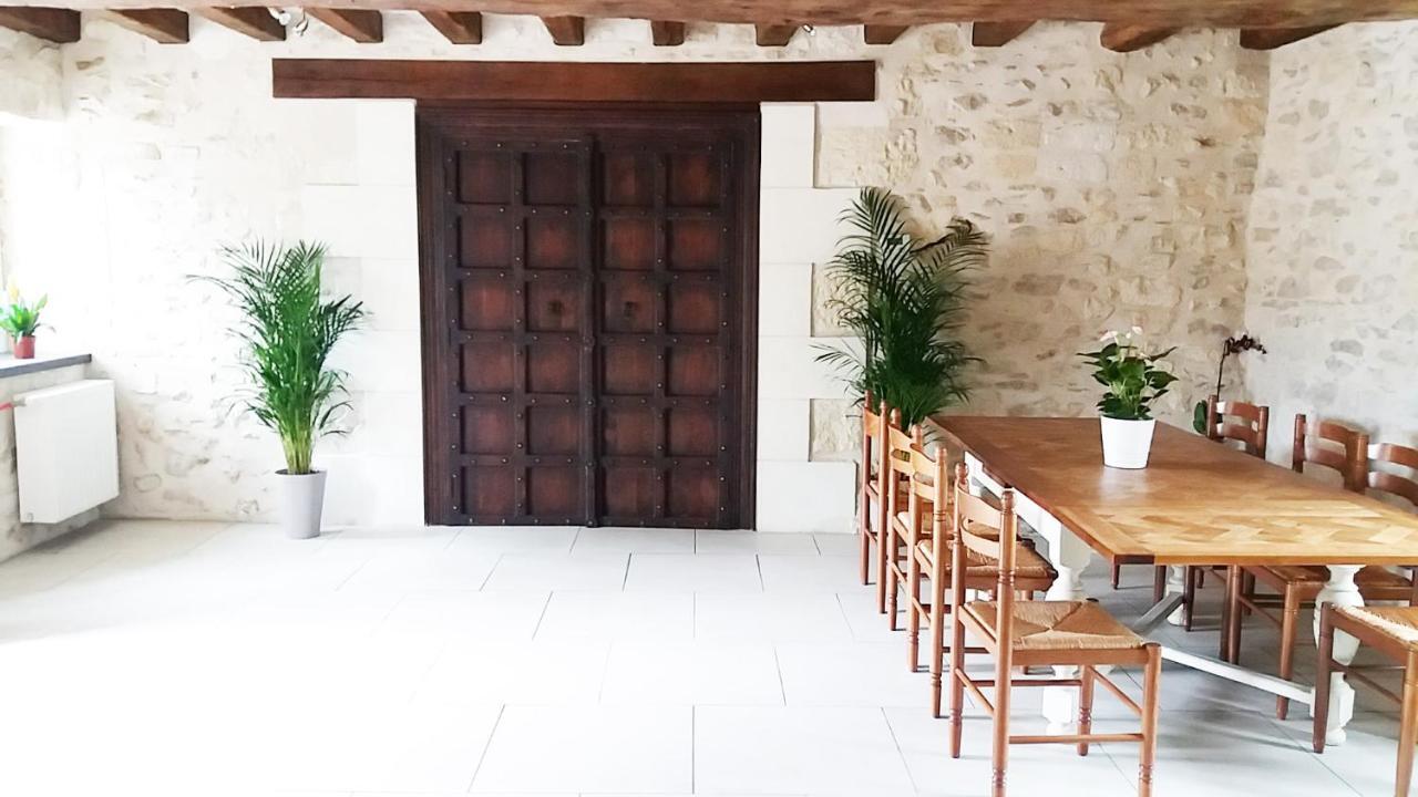 La Douce France Trianon Villa Chinon Bagian luar foto